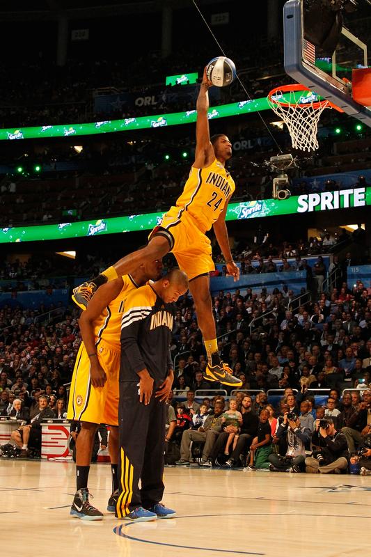 他不仅为球 他不仅为球