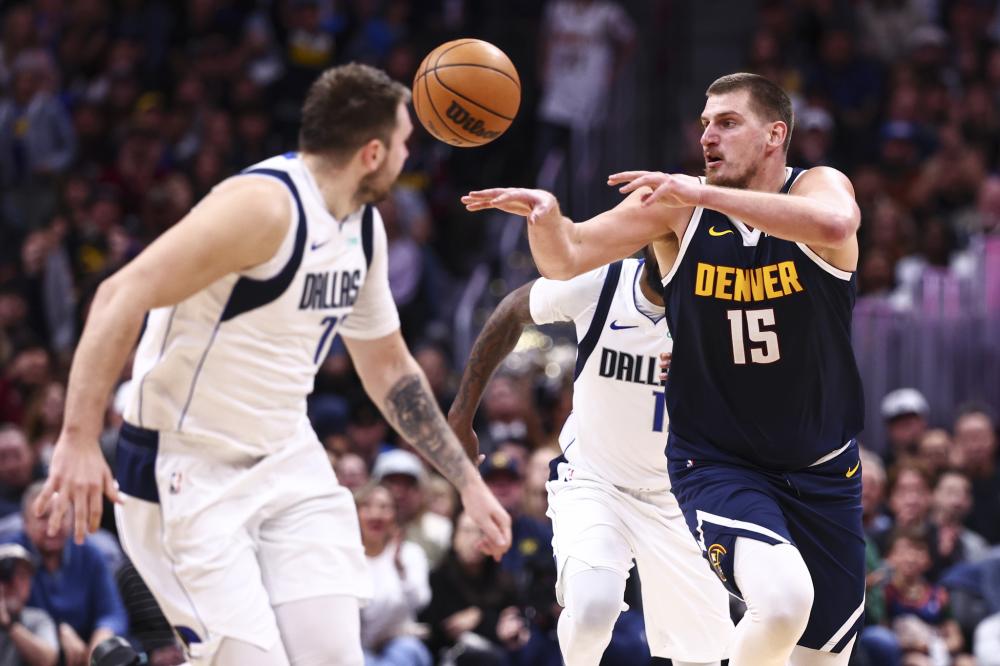 的激烈竞争 的激烈竞争